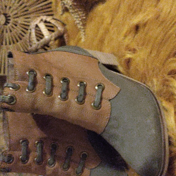 REBELS BOOTS / 8 - Picture 8 of 8